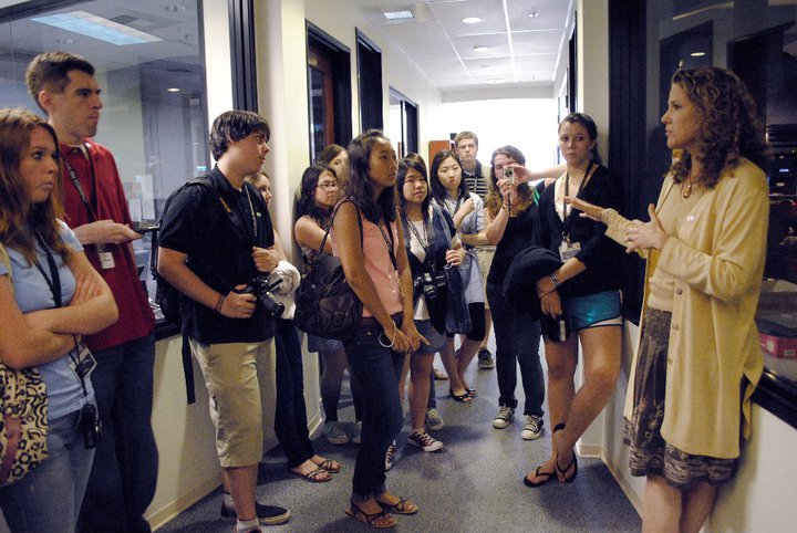 CSPA students tour KSBY